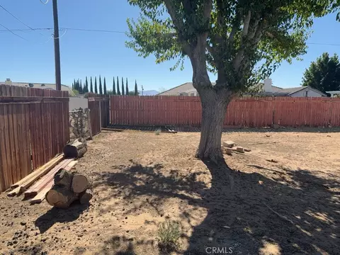 Exterior - 13839 Rincon, Apple Valley, CA 92307 photo 5 of 5