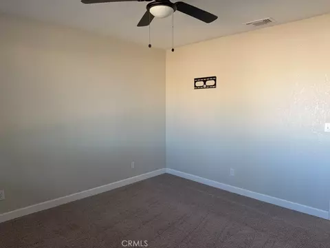 Bedroom - 13839 Rincon, Apple Valley, CA 92307 photo 4 of 15
