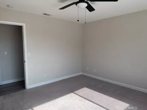 Bedroom - 13839 Rincon, Apple Valley, CA 92307 photo 14 of 15