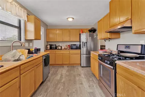 27763 Crestview, Barstow, CA 92311 photo 15
