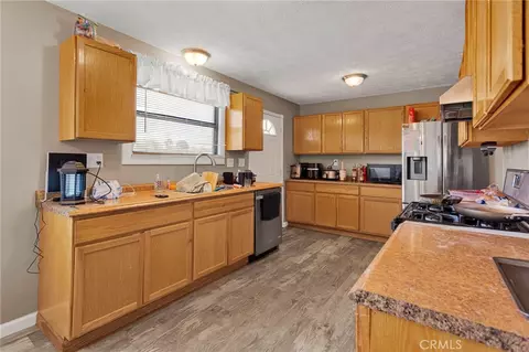27763 Crestview, Barstow, CA 92311 photo 14