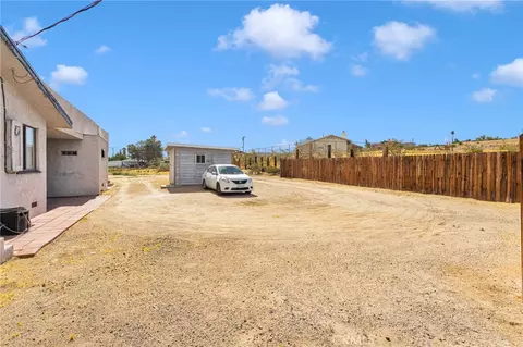 27763 Crestview, Barstow, CA 92311 photo 48