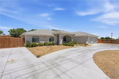 8984 Peach Ave, Hesperia, CA 92345