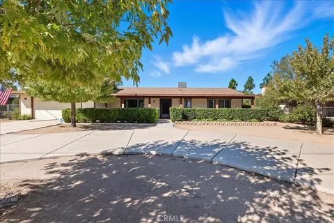 7344 Oxford Ave, Hesperia, CA 92345