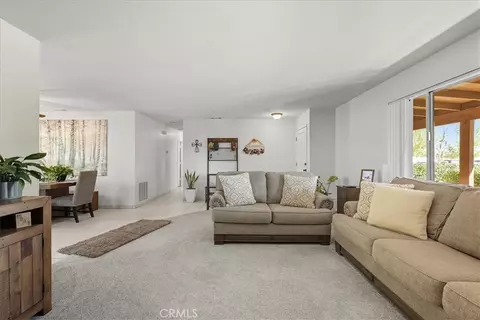 Living - 7344 Oxford Ave, Hesperia, CA 92345 photo 2 of 2