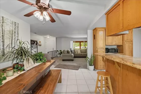 Entry Way - 7344 Oxford Ave, Hesperia, CA 92345 photo 1 of 1
