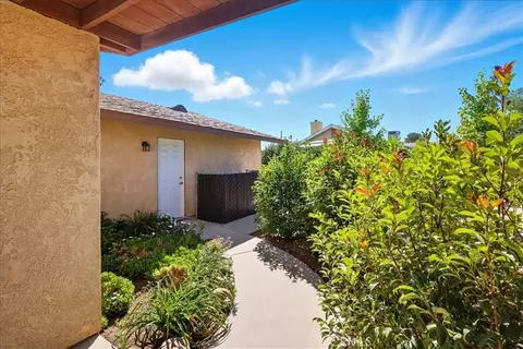 Exterior - 7344 Oxford Ave, Hesperia, CA 92345 photo 14 of 18