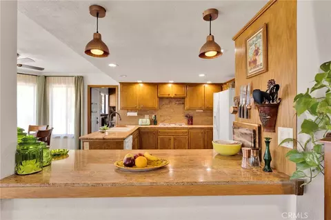 13094 Modoc Ct, Apple Valley, CA 92308 photo 8