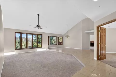 Living - 5328 Shirley J, Wrightwood, CA 92397 photo 5 of 12