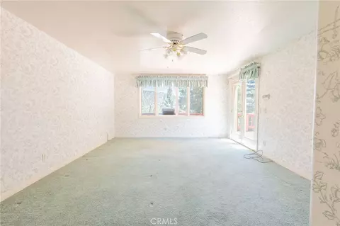 Living - 5328 Shirley J, Wrightwood, CA 92397 photo 12 of 12