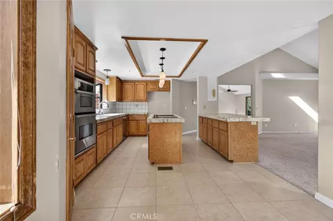 Kitchen - 5328 Shirley J, Wrightwood, CA 92397 photo 1 of 3