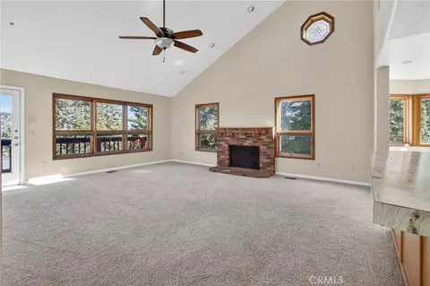 Living - 5328 Shirley J, Wrightwood, CA 92397 photo 9 of 12