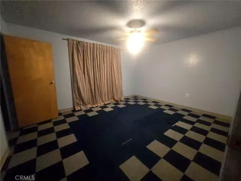 Bedroom - 141 Crooks, Barstow, CA 92311 photo 3 of 3