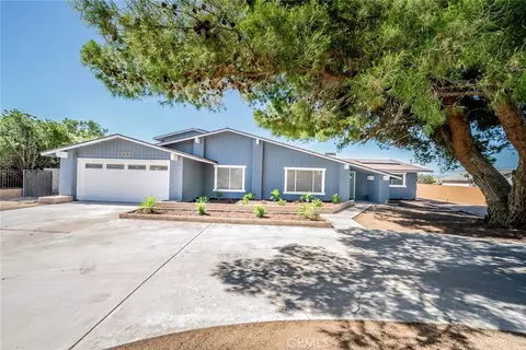 17771 Manzanita St, Hesperia, CA 92345
