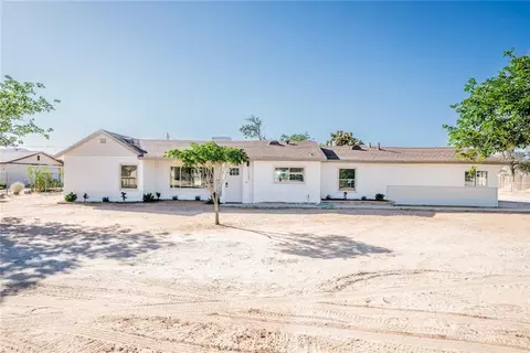 14387 Jicarilla Rd, Apple Valley, CA 92307