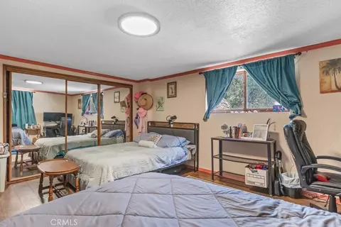 Bedroom - 24087 Clover Spg, Tehachapi, CA 93561 photo 7 of 7
