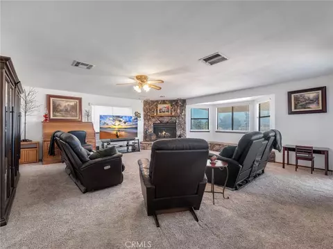 Living - 19456 Saint Timothy Ln, Apple Valley, CA 92307 photo 3 of 5