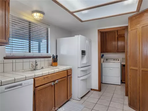 Other - 19456 Saint Timothy Ln, Apple Valley, CA 92307 photo 2 of 4