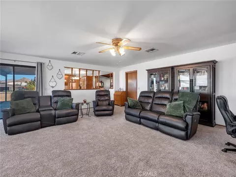 Living - 19456 Saint Timothy Ln, Apple Valley, CA 92307 photo 4 of 5