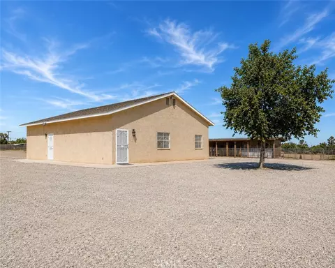 Other - 8756 Oakwood, Hesperia, CA 92345 photo 2 of 4