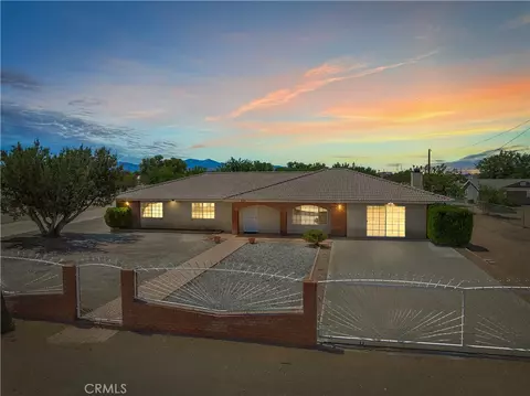 Exterior - 8756 Oakwood, Hesperia, CA 92345 photo 1 of 8