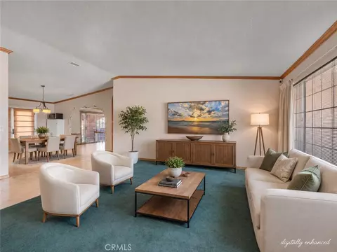 Living - 8756 Oakwood, Hesperia, CA 92345 photo 1 of 6