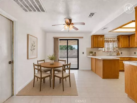 Dining - 8756 Oakwood, Hesperia, CA 92345 photo 3 of 3