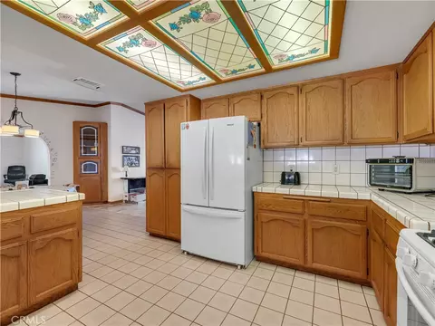 Kitchen - 8756 Oakwood, Hesperia, CA 92345 photo 2 of 3