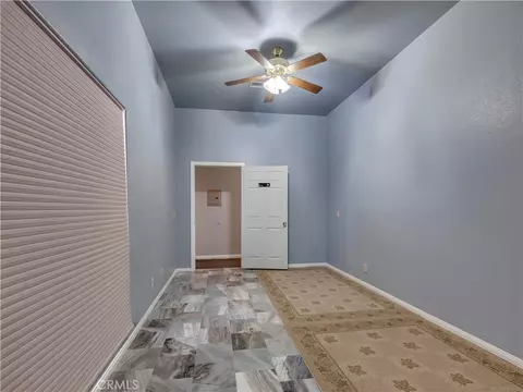 Bedroom - 8756 Oakwood, Hesperia, CA 92345 photo 13 of 14