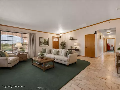 Living - 8756 Oakwood, Hesperia, CA 92345 photo 1 of 7