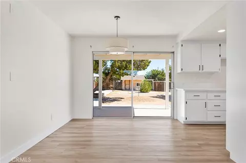 Dining - 6919 Coriander, Oak Hills, CA 92344 photo 1 of 1