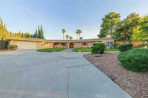 19459 Shasta Rd, Apple Valley, CA 92307