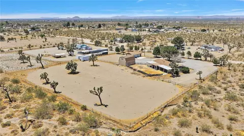 3183 Mcmillan Rd, Phelan, CA 92371 photo 55