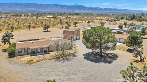 3183 Mcmillan Rd, Phelan, CA 92371 photo 57