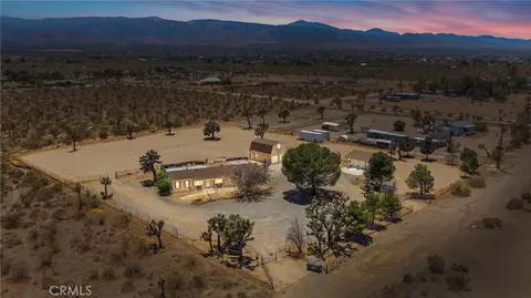 3183 Mcmillen Rd, Phelan, CA 92371