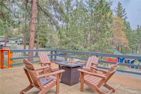 Exterior - 779 Oriole, Wrightwood, CA 92397 photo 3 of 9