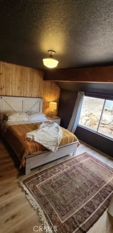 Bedroom - 46354 Vale Dr, Big Bear City, CA 92314 photo 3 of 3