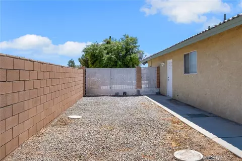 20375 Eyota, Apple Valley, CA 92308 photo 30