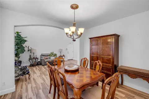 Dining - 14435 Arthur, Oak Hills, CA 92344 photo 1 of 1