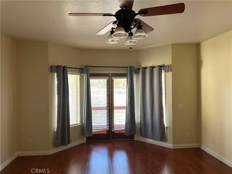 Living - 14920 Fireside, Helendale, CA 92342 photo 3 of 4