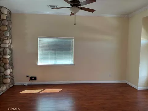 Living - 14920 Fireside, Helendale, CA 92342 photo 2 of 4