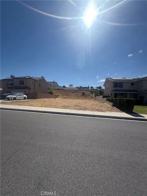 13040 Candleberry, Victorville, CA 92395