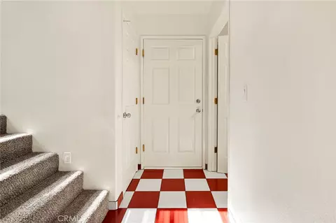 Entry Way - 11590 Peach, Hesperia, CA 92345 photo 2 of 3