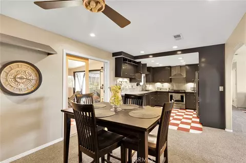 Dining - 11590 Peach, Hesperia, CA 92345 photo 2 of 2