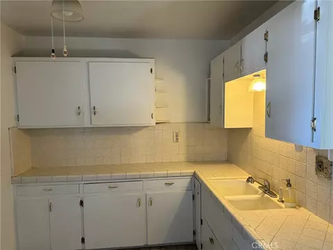 Kitchen - 9432 Mountain Rd, Pinon Hills, CA 92372 photo 1 of 1
