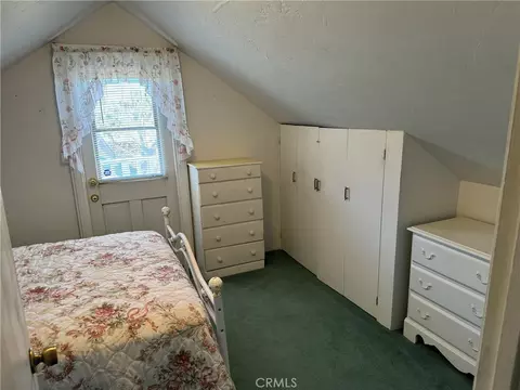 Bedroom - 9432 Mountain Rd, Pinon Hills, CA 92372 photo 2 of 3