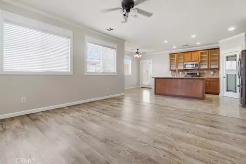 Living - 1160 Madrona, Barstow, CA 92311 photo 5 of 6
