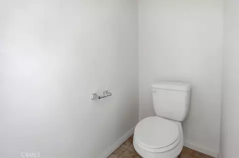 Bath - 1160 Madrona, Barstow, CA 92311 photo 1 of 1