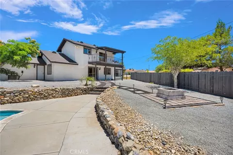Exterior - 14204 Tehachapi Rd, Apple Valley, CA 92307 photo 9 of 26