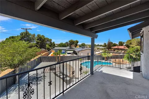 Exterior - 14204 Tehachapi Rd, Apple Valley, CA 92307 photo 5 of 26